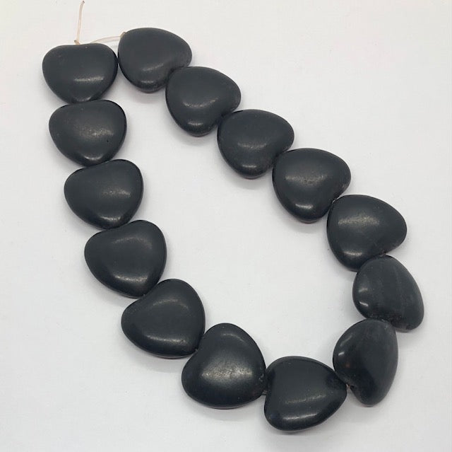 Piedras Howlita Pintadas En Tiras De Corazón Negro